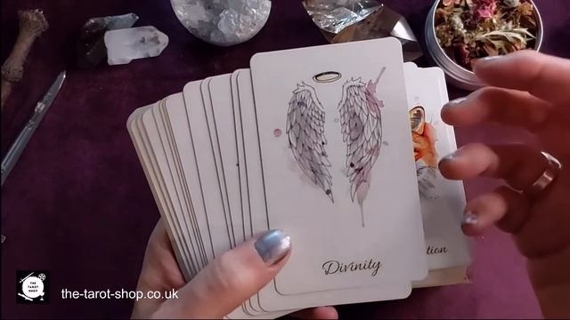 When My Soul Whispered Oracle Cards - Unboxing - Walkthrough смотреть онлайн