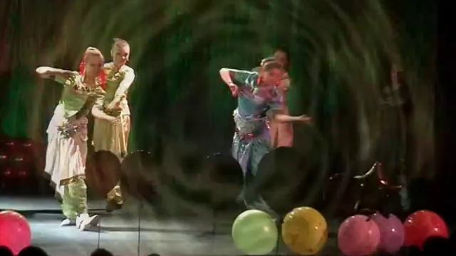 Школа №4 Индийский танец смотреть онлайн