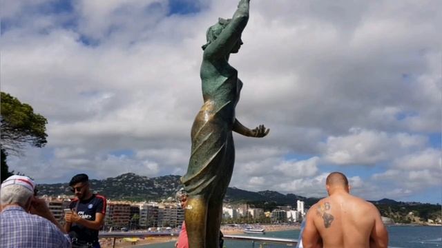 Ужас!!! На пляже не протолкнуться!!! Ллорет де Мар. Коста Брава.Испания.