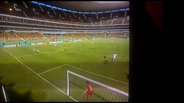 Gol chilena Bryan Ruiz en PES 2013 смотреть онлайн