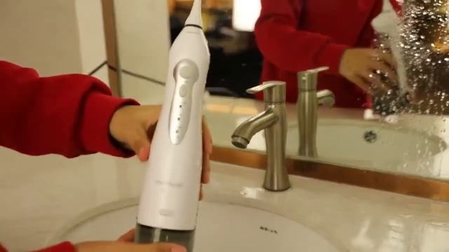 מנקה חניכיים דנטלי, סילוני, נייד ונטען смотреть онлайн