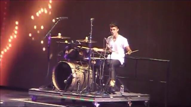Justin Bieber | Drum Solo | Believe Tour 2012 смотреть онлайн