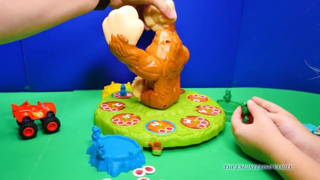 Playing Mashin Max with Paw Patrol vs Blaze and the Monster Machines смотреть онлайн