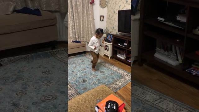 Crazy frog dance смотреть онлайн