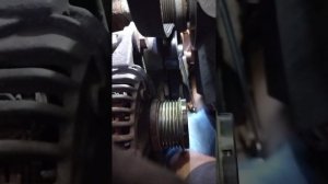 Снятие Обводного ремня(генератора). Iveco Daily 3.0 дизель 2008 год выпуска