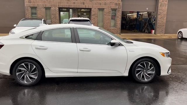 2022 Honda Insight Touring смотреть онлайн