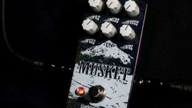 Blackout Effectors Musket Fuzz Pedal смотреть онлайн