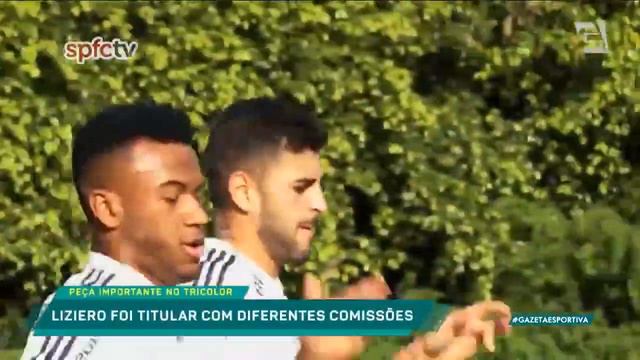 Entrevista com LIZIERO | "Tentamos absorver o máximo possível", afirma sobre Diniz (24/10/19) смотреть онлайн