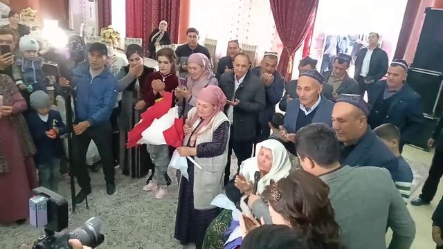 oʻzbegim toʻylari zoʻr boʻladi смотреть онлайн