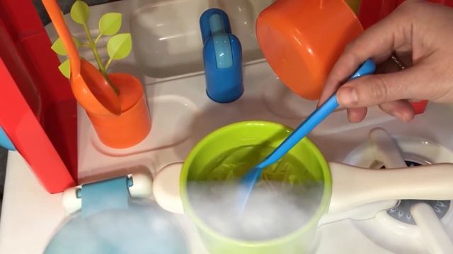 Toca Kitchen 2 Cardboard Game. DIY смотреть онлайн