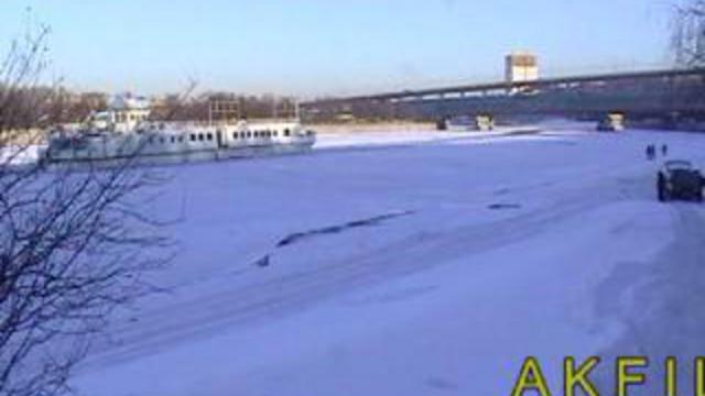 Ледокол на реке Москве реально смотреть онлайн