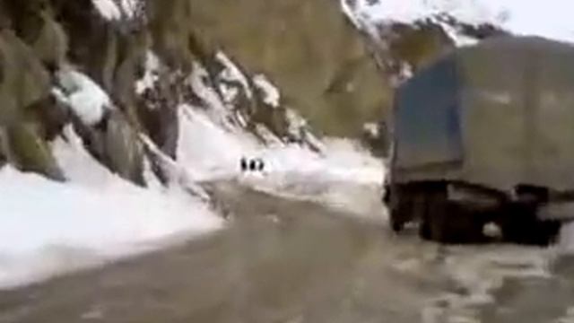 Таджикистан дорога Джиргиталь-Гарм.3gp смотреть онлайн