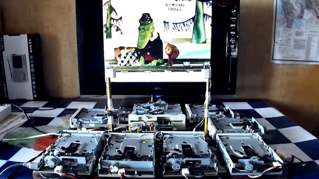 Пусть бегут неуклюже » Видео из +100500 смотреть онлайн