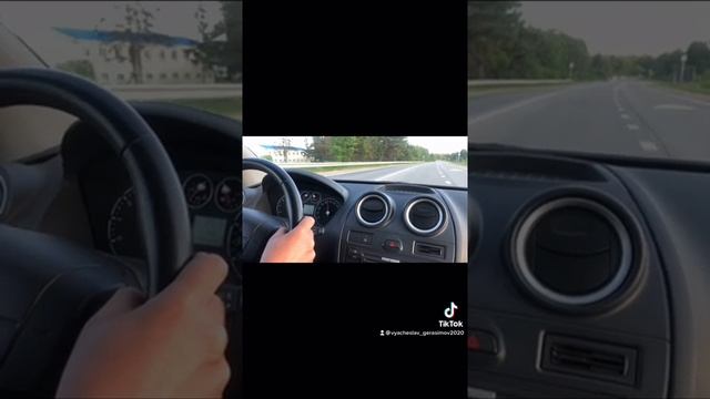 Вызвал такси ? а приехала пушка-гонка ??????