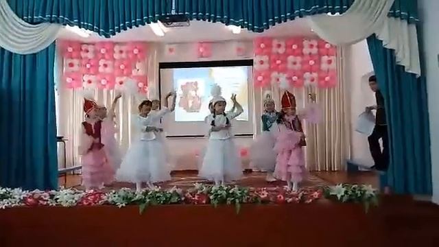 Казахские танцы смотреть онлайн