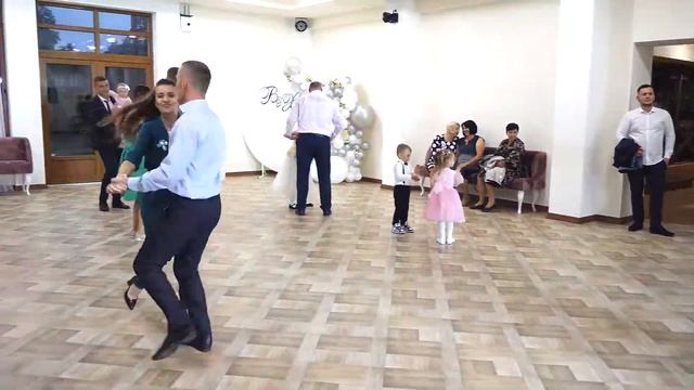 Золоті крилечка / Весільна Полька / Весілля / Українська полька смотреть онлайн