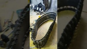 Смена гусянки на скидо 1200 Сахалин