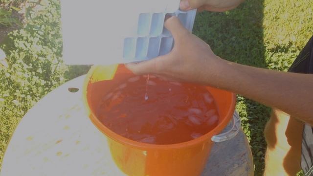ALS Ice Bucket Challenge - Apple Explosion! смотреть онлайн