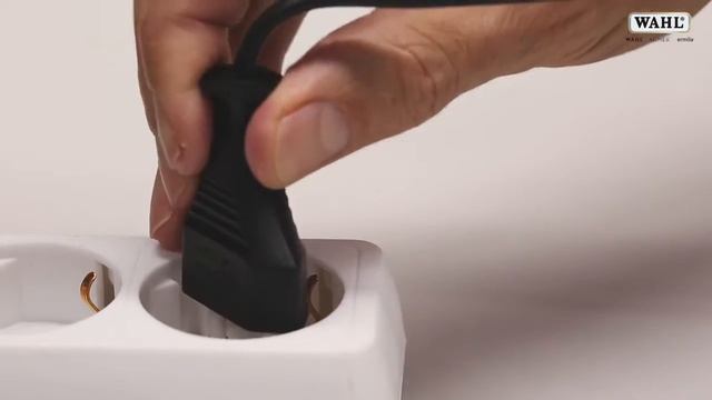 Замена ножа и уход за ним в триммере Moser Primat mini смотреть онлайн