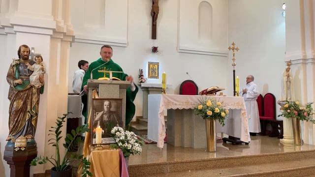 Св. Месса - воскресенье 11.02.2024 в 10.00, таинство больных смотреть онлайн