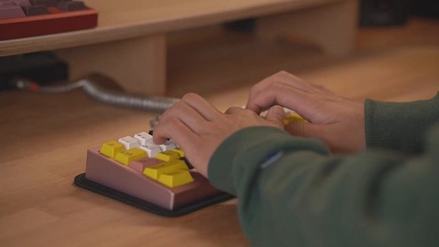 DN SBL Prototype Keyboard Typing Sound Test смотреть онлайн