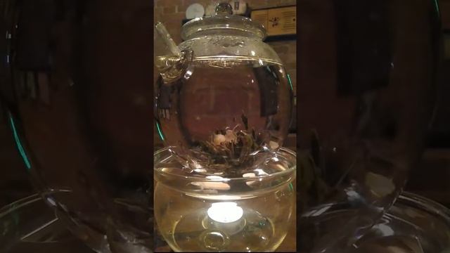 Связанный зеленый чай с жасмином. смотреть онлайн