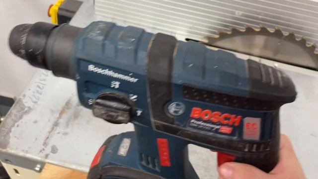 Перфоратор Bosch смотреть онлайн