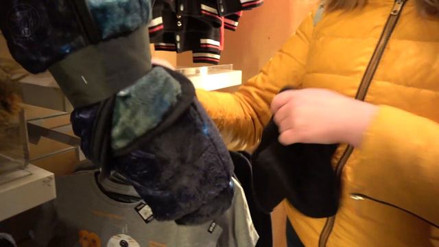 Disneyland Paris Star Wars merchandise 2020 смотреть онлайн