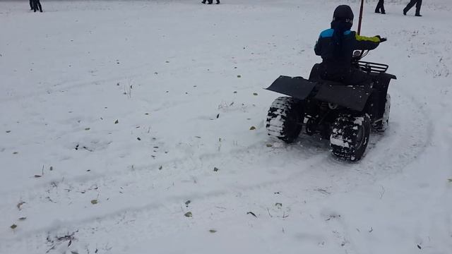 Первый зимний дрифт , квадрик