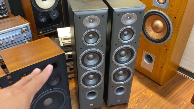 4 cập JBL mới về .. gửi các bác 4412 4311b S312 vs E80 смотреть онлайн