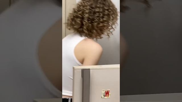 Жена налей мне суп | Семейные приколы | Тик Ток #Shorts смотреть онлайн