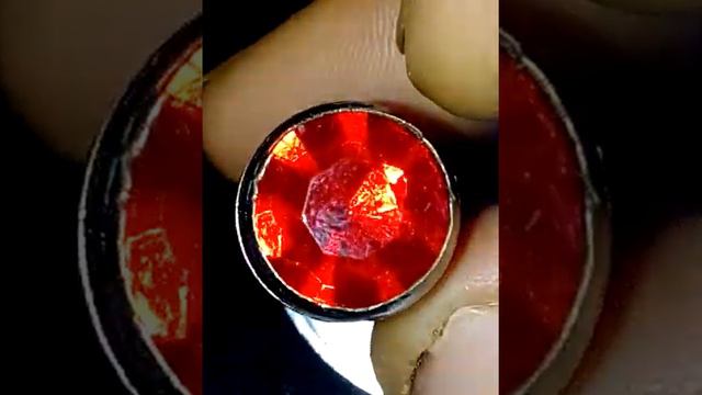 LA STAR DES RARE BERYL BLEUX BERYL ROUGE смотреть онлайн