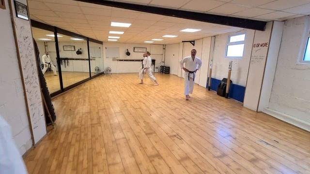 1m² Karate - Ru Mew смотреть онлайн