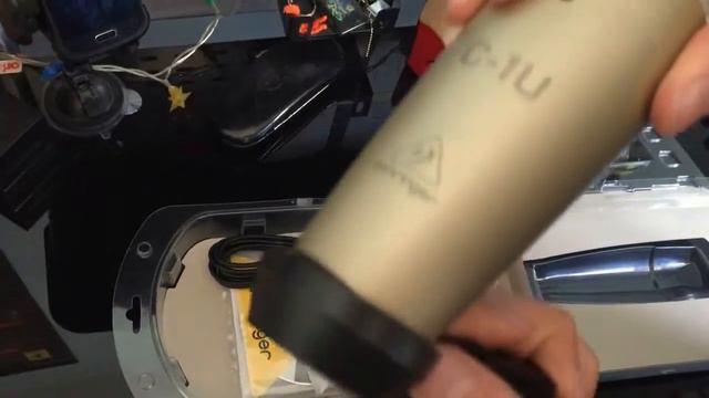 Behringer C1-U - USB Micophone - Unboxing and Review смотреть онлайн