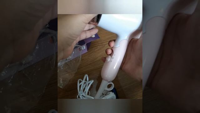 UNBOXING PHILIPS HAIRDRYER
