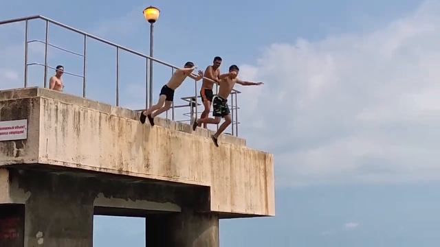 На Море ... смотреть онлайн