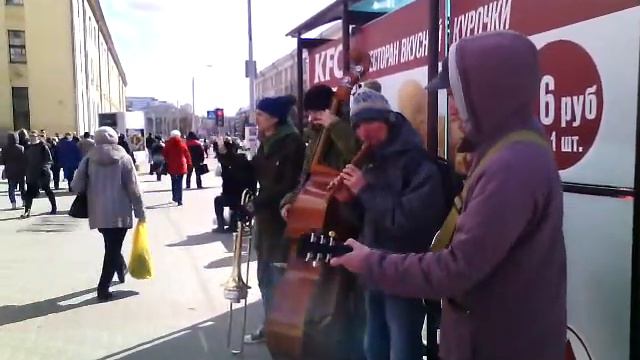 Люблю уличных музыкантов смотреть онлайн