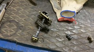 Ремонт фиксаторов положения двери своими руками на примере Kia Rio 2 JB