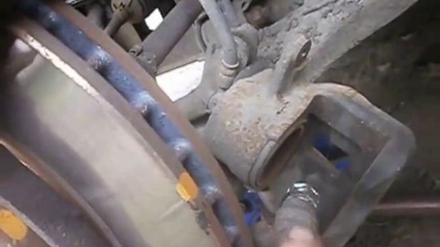 Замена паредних накладок СУЗУКИ гранд витара. смотреть онлайн