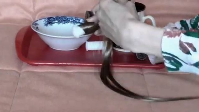 КАК ЗАВИТЬ ИСКУССТВЕННЫЕ ВОЛОСЫ, НАКЛАДНЫЕ ПРЯДИ,ТРЕССЫ,ВОЛОСЫ НА ЗАКОЛКАХ ? смотреть онлайн