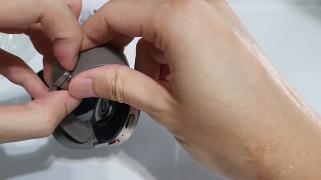 Unboxing Spigen Rugged Armor Pro for Samsung Galaxy Watch 5 Pro смотреть онлайн