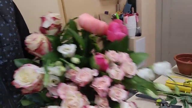 Букет для знака зодиака Близнецы. Часть 2 . Мастер класс #138.mp4 смотреть онлайн