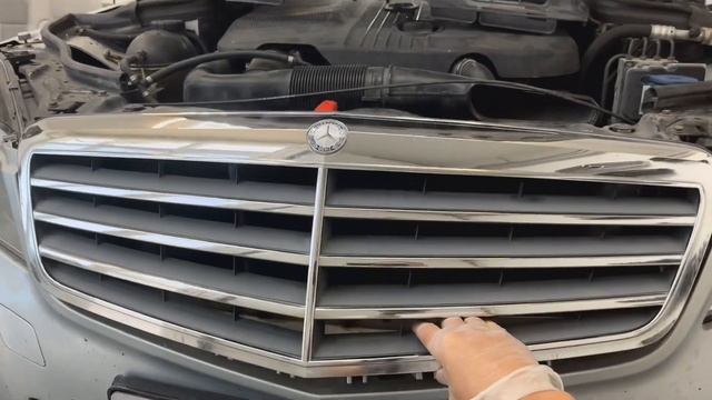 w212 grill removal and install , Mercedes Benz E class смотреть онлайн