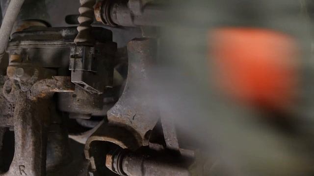 How to replace the rear brake pads Qashqai mk2 ? смотреть онлайн