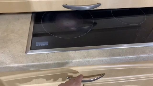 Угловой кухонный гарнитур с Техникой смотреть онлайн