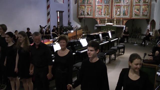 Richard Wagner: Walkürenritt für 8 Klaviere zu 4 Händen смотреть онлайн