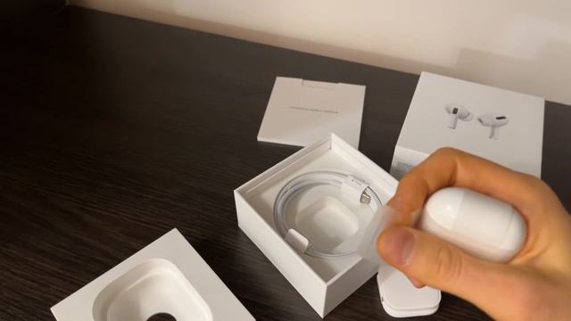 КРИНЖ ОБЗОР: AIR PODS PRO 2021 NEW, стоит ли брать в 2022 смотреть онлайн