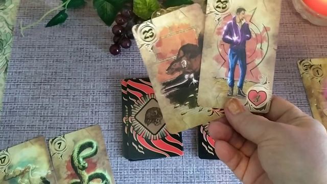 Учимся раскладывать пасьянс и гадаем: "Какие будут отношения с загаданным человеком?" смотреть онлайн