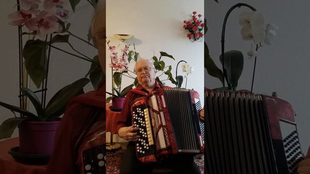 Все женщины любят мужчин. смотреть онлайн