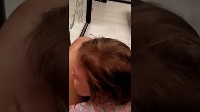 Хочу сережки с бриллиантами смотреть онлайн